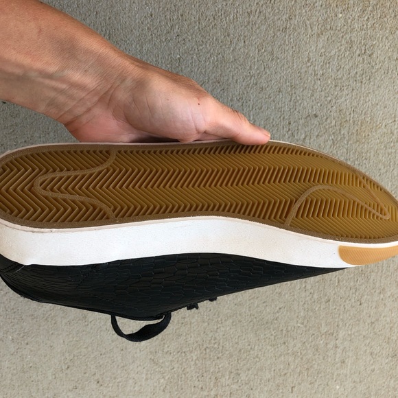 🐾Black classic leather🐾New Price Firm - Picture 5 of 7